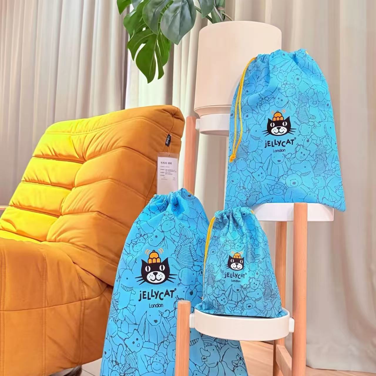 Tas Penyimpanan Kain Non-woven - Anime Merchandise Bag ulasan dan harga